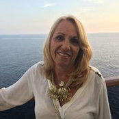 נאוה עוז's photo