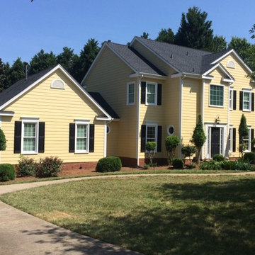 Huntersville HardiePlank Siding & Simonton Window Repacement