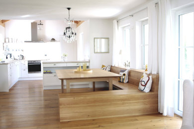 Modernes Wohnzimmer in München
