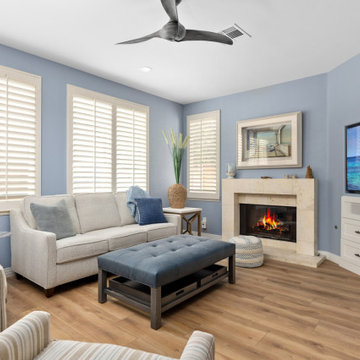 Contemporary Carlsbad Great Room