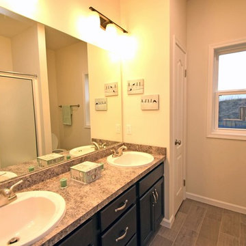 Old Brookside Model Home in Canandaigua Master Bathroom