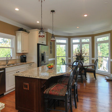 Peninsula Home