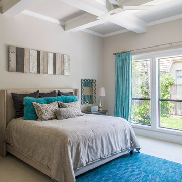 Transitional Home in the heart of The Woodlands