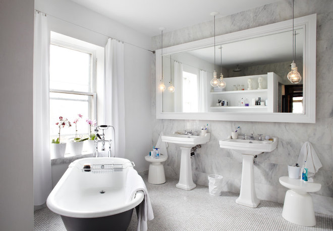 Contemporary Bathroom by Lisa Petrole Photography