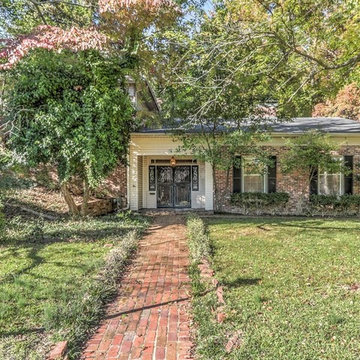 Mid Century Home Ready for Makeover