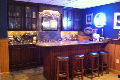 Traditional home bar in Wilmington.