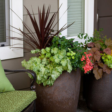 Sandy & Allen's Landscape, Fountain & Containers