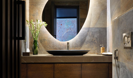 10 Spectacular Ideas for Backlit Bathroom Mirrors