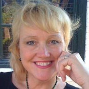 Eileen Dowse's photo