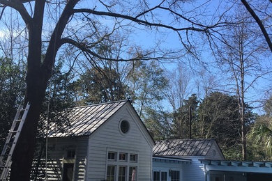 Exterior home photo in Charleston