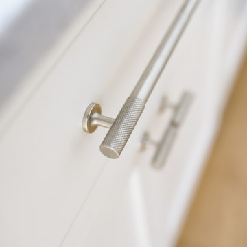 Transitional - Kitchen hardware