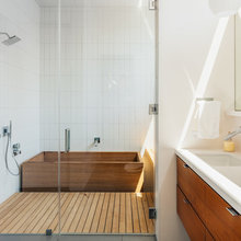 OFURO INSIDE SHOWER