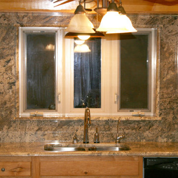 Cozy Cabin Kitchen- Netuno Bordeaux