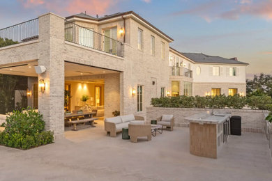 Inspiration for a mediterranean patio remodel in Los Angeles