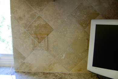 Example of a small transitional home design design in Los Angeles
