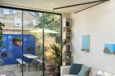 Photo of a contemporary living room in London.