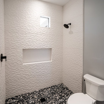 Estancia Project - Guest Bathroom