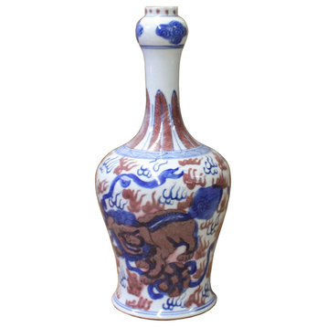 Chinese Red Blue White Porcelain Handpainted Foo Dog Small Vase