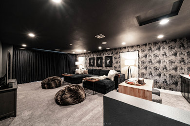 Inspiration for a mid-sized industrial home design remodel in Las Vegas