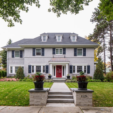 East Harriet Residence