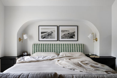 サンディエゴにあるコンテンポラリースタイルのおしゃれな寝室のインテリア