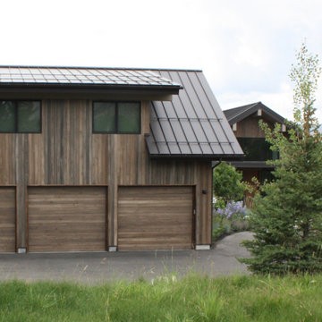 HARMONIZING MODERN AND RUSTIC AESTHETICS IN IDAHO