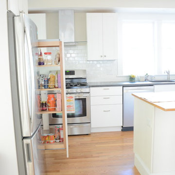 Transitional Cambridge Kitchen