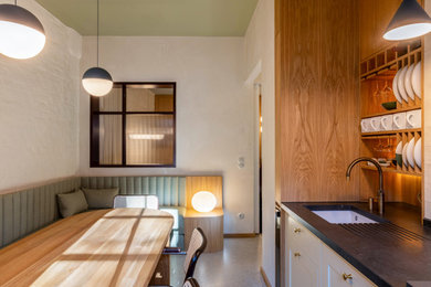 Kleines Eklektisches Esszimmer in Köln