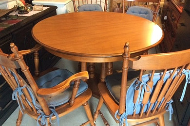 SOLD! Tell City Table Set w/Leaf / 5 Side Chairs / 1 Arm Chair