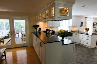 Example of an arts and crafts kitchen design in Boston