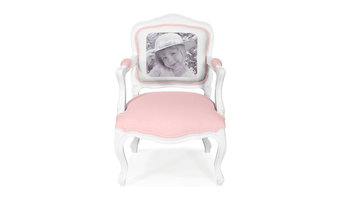 CHILD ARMCHAIR CUSTOM WITH A PHOTO