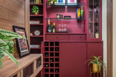 Trendy home bar photo in Mumbai
