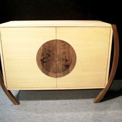 Bahut pyrograv&eacute; - Buffets And Sideboards