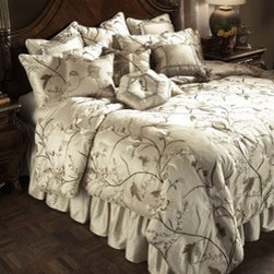 AICO Furniture - Bella Blanca Bedding Ensemble Set - BCS-KS13/QS12 - Bedroom Products