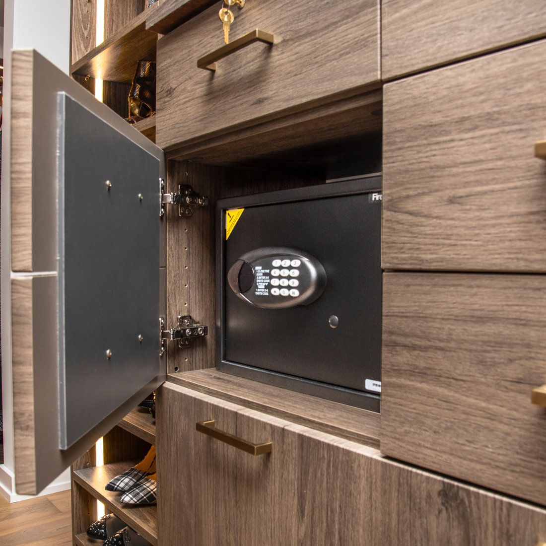 Closet Safe