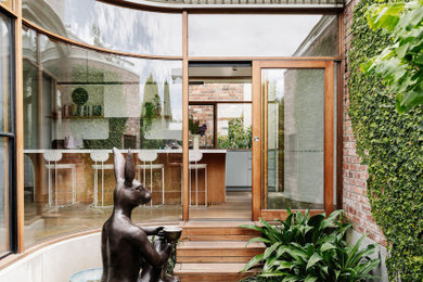 Photo of a contemporary garden in Melbourne.