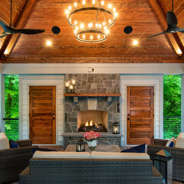 Treetop Oasis