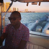 Foto von Tomi Babalola