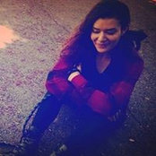 Maya Gillais foto