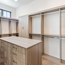 CLOSETS