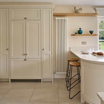 Aylesbury - A Classic Shaker Kitchen in a Victorian House