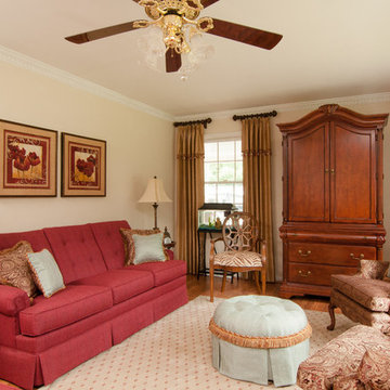 Traditional Living Room