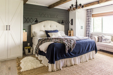 Country bedroom in Tampa.