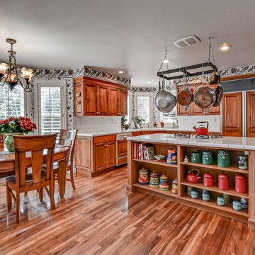 Occupied Real Estate Listing/Eagle