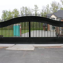 Gate