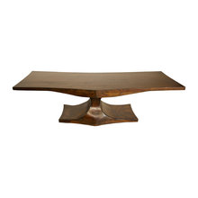 Saras Cocktail Table