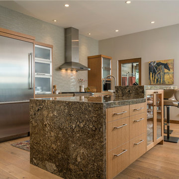 Kitchen & Bathrooms