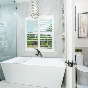 Contemporary Minimalism Bathroom Remodeling in Los Angeles, CA