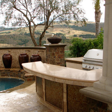 Outdoor Kitchens/BBQ's