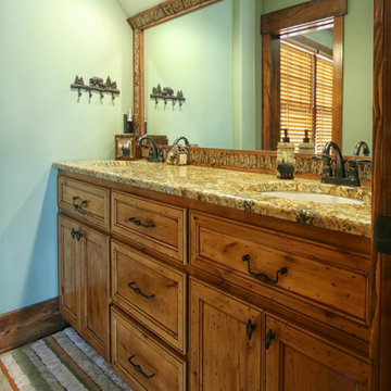 Rustic Cabin Style